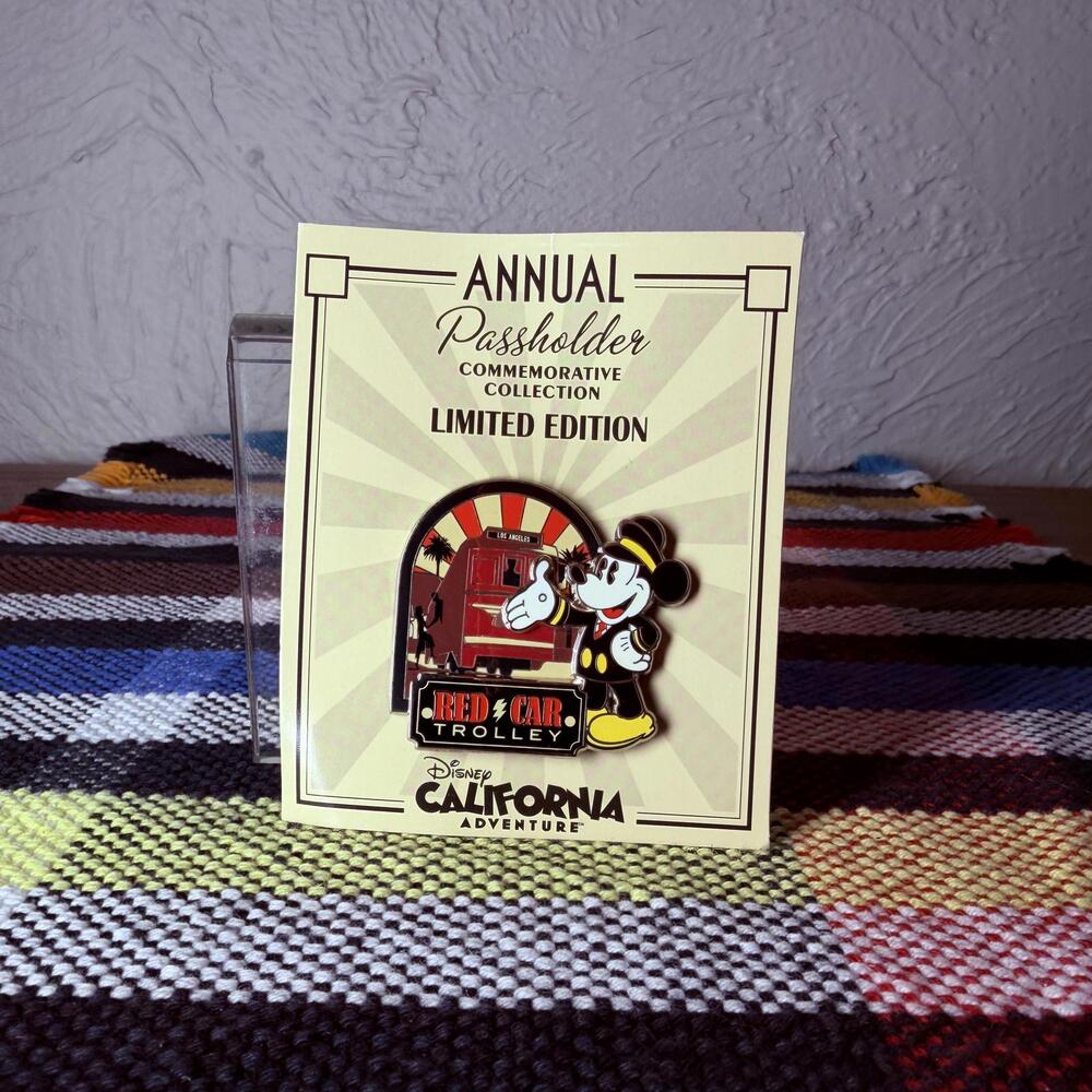 DLR AP Red Car Trolley Opening Mickey Conductor Pin LE 3000 (2012)